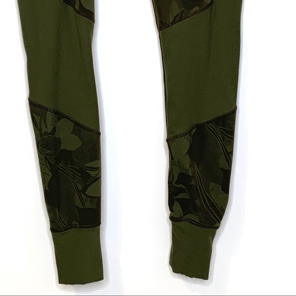 Athleta Olive Green Leggings - Picture 4 of 8